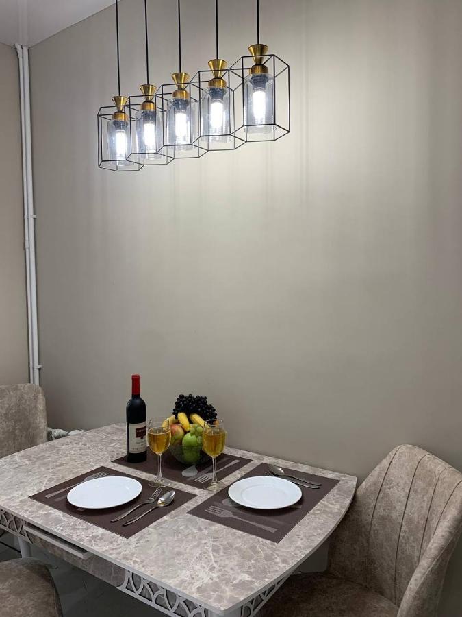 Charming And Modern Apartment At Heart Of Tashkent Exterior photo
