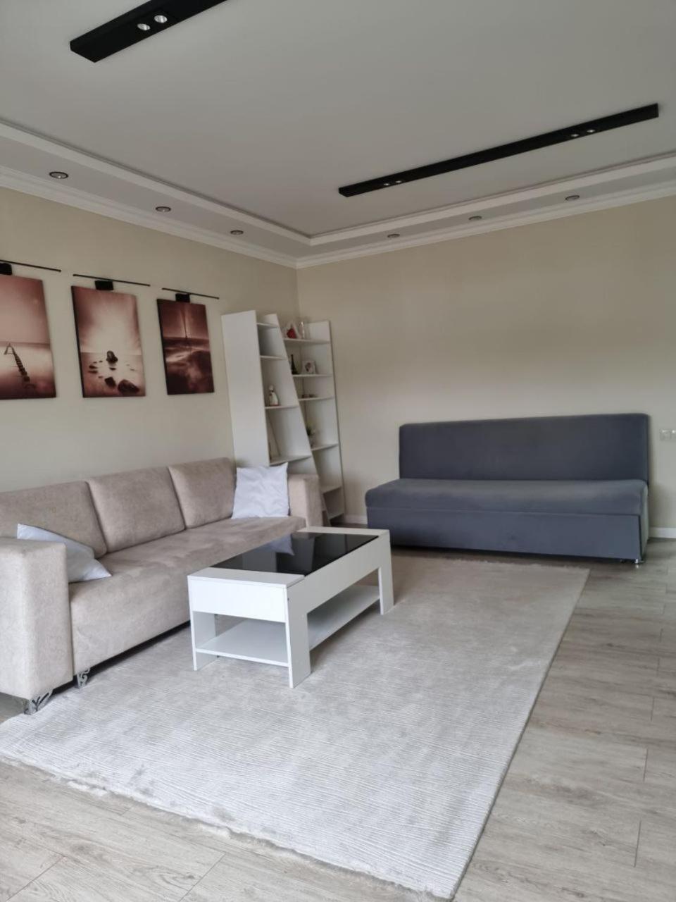 Charming And Modern Apartment At Heart Of Tashkent Exterior photo